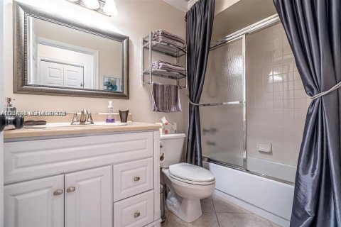 Condominio en alquiler en Hypoluxo, Florida, 3 dormitorios, 116.96 m2 № 2011819 - foto 4