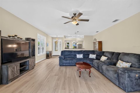 House in Mount Dora, Florida 3 bedrooms, 150.04 sq.m. № 2395600 - photo 23