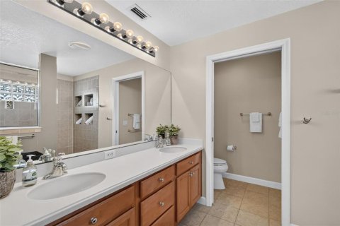 House in Mount Dora, Florida 3 bedrooms, 150.04 sq.m. № 2395600 - photo 29