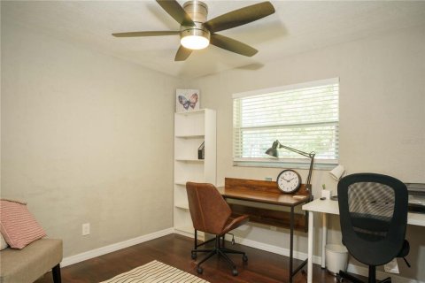 Villa ou maison à louer à Clearwater, Floride: 4 chambres, 162.67 m2 № 2432825 - photo 13