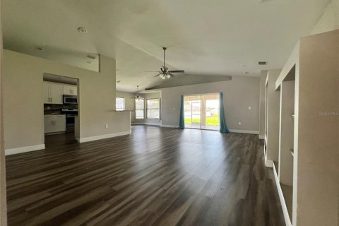 Casa en venta en Auburndale, Florida, 3 dormitorios, 176.89 m2 № 2389452 - foto 15