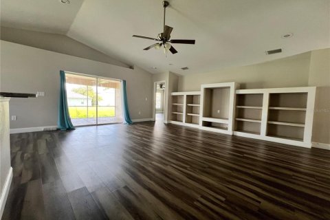 Casa en venta en Auburndale, Florida, 3 dormitorios, 176.89 m2 № 2389452 - foto 16