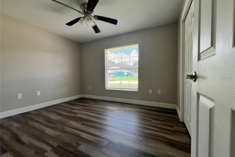 Casa en venta en Auburndale, Florida, 3 dormitorios, 176.89 m2 № 2389452 - foto 10