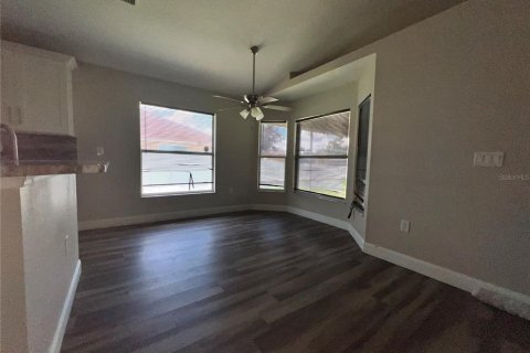 Casa en venta en Auburndale, Florida, 3 dormitorios, 176.89 m2 № 2389452 - foto 19