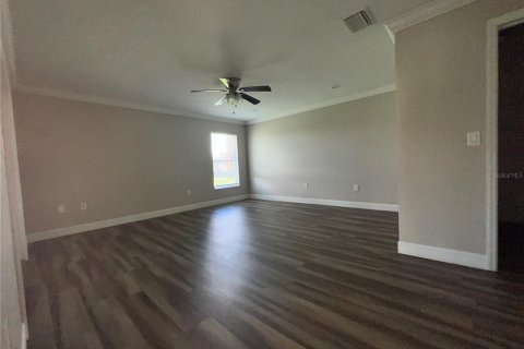 Casa en venta en Auburndale, Florida, 3 dormitorios, 176.89 m2 № 2389452 - foto 25