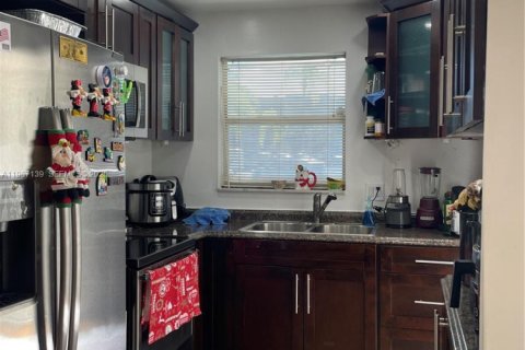 Copropriété à vendre à Margate, Floride: 2 chambres, 73.39 m2 № 2046608 - photo 19