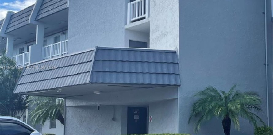 Condo à Margate, Floride, 2 chambres  № 2046608