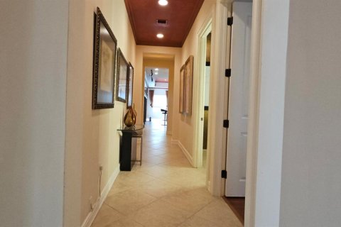 Apartment in Weston, Florida 3 bedrooms, 222.04 sq.m. № 2175496 - photo 5