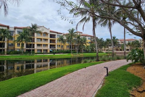 Apartment in Weston, Florida 3 bedrooms, 222.04 sq.m. № 2175496 - photo 27