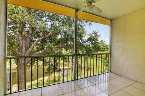 Condo in Boca Raton, Florida, 2 bedrooms  № 2251564 - photo 2
