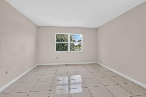 Condo in Boca Raton, Florida, 2 bedrooms  № 2251564 - photo 23