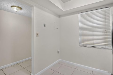 Condo in Boca Raton, Florida, 2 bedrooms  № 2251564 - photo 20