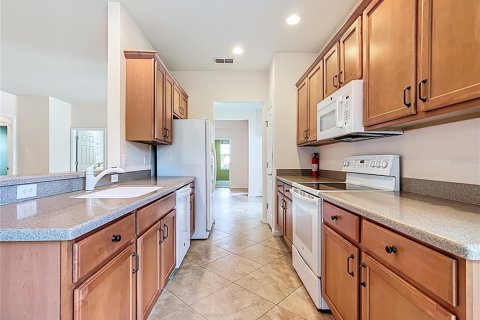 House in Ocala, Florida 2 bedrooms, 157.56 sq.m. № 1630028 - photo 13