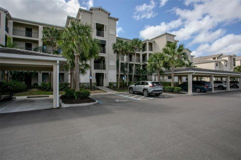 Condo in Bradenton, Florida, 2 bedrooms  № 2396294