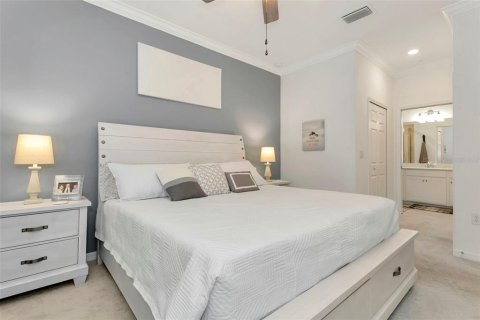 Condo in Bradenton, Florida, 2 bedrooms  № 2396294 - photo 8