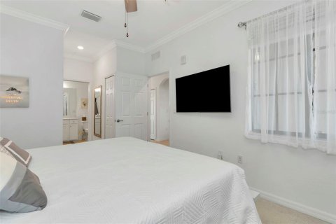 Condo in Bradenton, Florida, 2 bedrooms  № 2396294 - photo 9