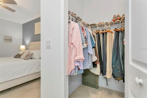 Condo in Bradenton, Florida, 2 bedrooms  № 2396294 - photo 11