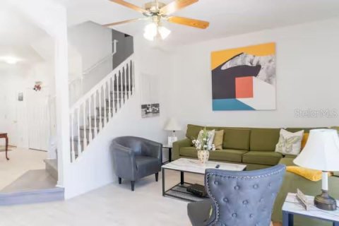 Adosado en alquiler en Kissimmee, Florida, 3 dormitorios, 135.73 m2 № 1900873 - foto 3
