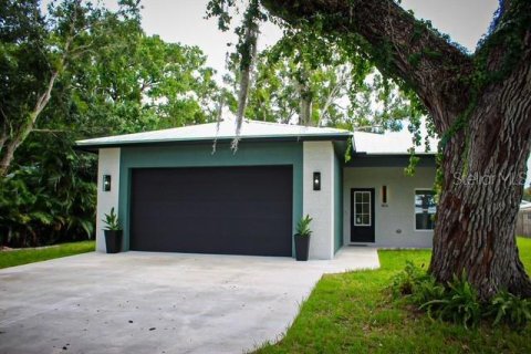 Casa en venta en Okeechobee, Florida, 3 dormitorios, 123.75 m2 № 1881076 - foto 1