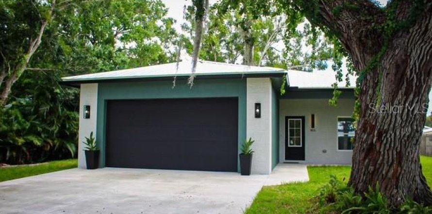 Casa en Okeechobee, Florida 3 dormitorios, 123.75 m2 № 1881076