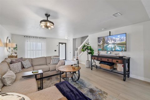 Villa ou maison à vendre à Punta Gorda, Floride: 4 chambres, 271.18 m2 № 2142290 - photo 4