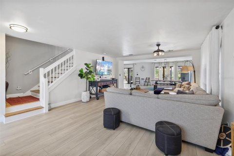 Villa ou maison à vendre à Punta Gorda, Floride: 4 chambres, 271.18 m2 № 2142290 - photo 2