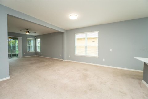 Villa ou maison à vendre à Kissimmee, Floride: 2 chambres, 158.21 m2 № 2138252 - photo 14