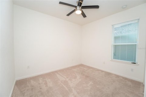 Villa ou maison à vendre à Kissimmee, Floride: 2 chambres, 158.21 m2 № 2138252 - photo 30