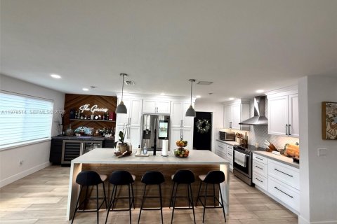 Casa en venta en Miami, Florida, 3 dormitorios, 111.48 m2 № 2044426 - foto 6