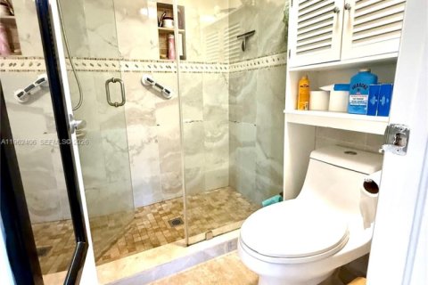 Купить кондоминиум в Бока-Ратон, Флорида 2 спальни, 111.48м2, № 2024252 - фото 24