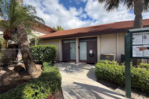 Купить кондоминиум в Бока-Ратон, Флорида 2 спальни, 111.48м2, № 2024252 - фото 30