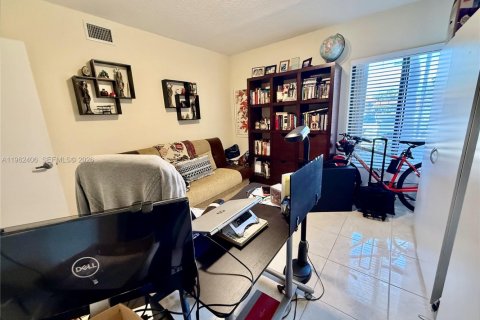 Купить кондоминиум в Бока-Ратон, Флорида 2 спальни, 111.48м2, № 2024252 - фото 28