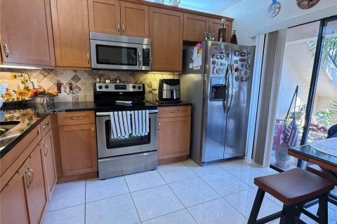 Купить кондоминиум в Бока-Ратон, Флорида 2 спальни, 111.48м2, № 2024252 - фото 11