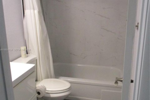 Condo à Deerfield Beach, Floride, 1 chambre  № 2079043