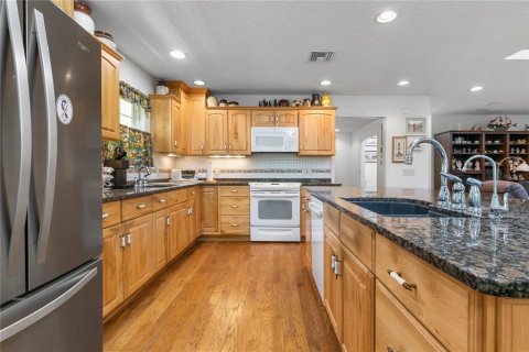 Villa ou maison à vendre à Elkton, Floride: 4 chambres, 237.92 m2 № 1415922 - photo 9