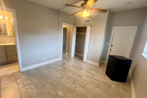 Villa ou maison à louer à Pompano Beach, Floride: 3 chambres, 131.55 m2 № 2340450 - photo 10