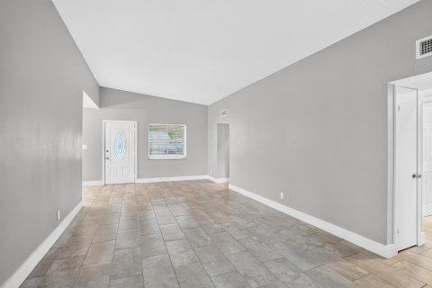 Villa ou maison à louer à Pompano Beach, Floride: 3 chambres, 131.55 m2 № 2340450 - photo 29