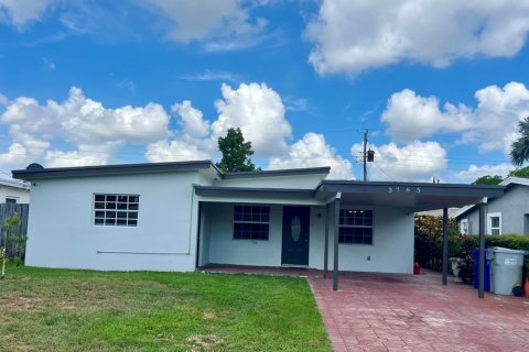 Villa ou maison à louer à Pompano Beach, Floride: 3 chambres, 131.55 m2 № 2340450 - photo 3