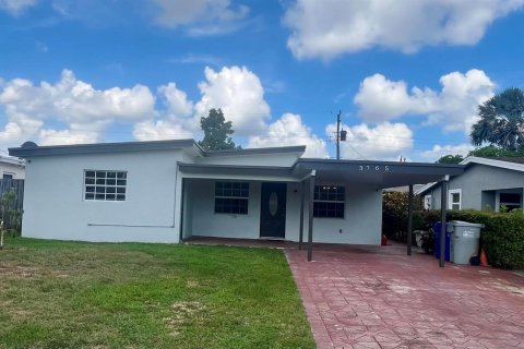 Villa ou maison à louer à Pompano Beach, Floride: 3 chambres, 131.55 m2 № 2340450 - photo 2
