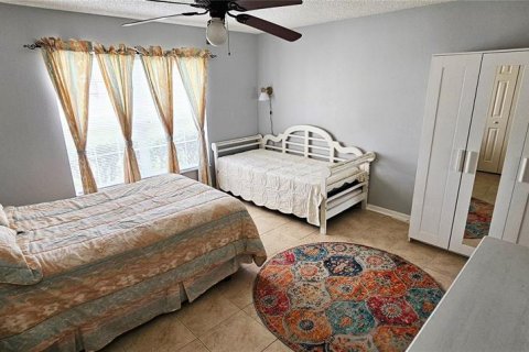 Casa en venta en Palm Coast, Florida, 4 dormitorios, 244.33 m2 № 1743209 - foto 21