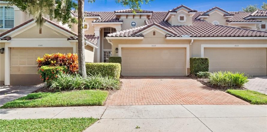 Townhouse in Orlando, Florida 3 bedrooms, 186.73 sq.m. № 1895208