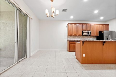 Townhouse in Orlando, Florida 3 bedrooms, 186.73 sq.m. № 1895208 - photo 16