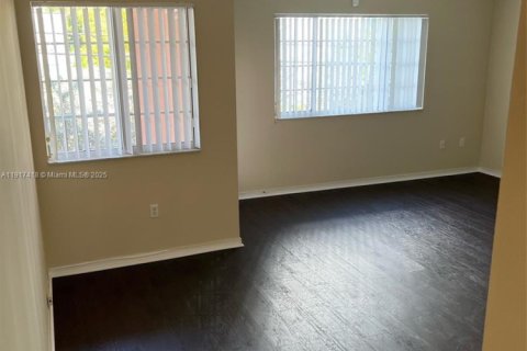 Купить кондоминиум в Форт-Лодердейл, Флорида 1 спальня, 73.76м2, № 1972916 - фото 25