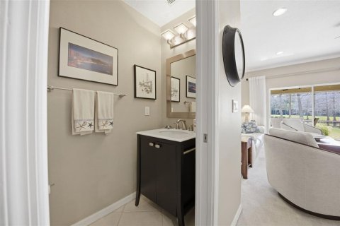 Townhouse in Madeira Beach, Florida 2 bedrooms, 141.58 sq.m. № 2198297 - photo 18