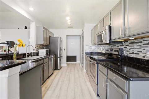 Villa ou maison à vendre à Ocoee, Floride: 4 chambres, 213.68 m2 № 2415119 - photo 6