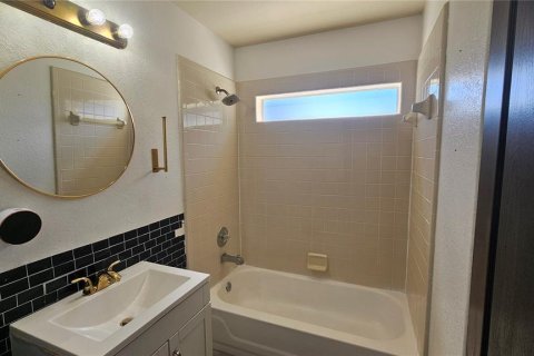 Villa ou maison à vendre à Ocoee, Floride: 4 chambres, 213.68 m2 № 2415119 - photo 27