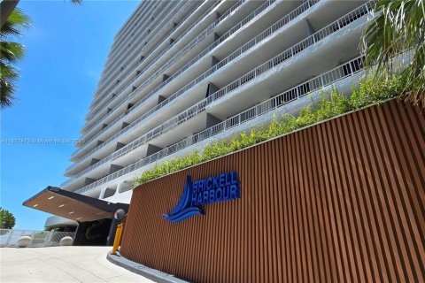 Condominio en venta en Miami, Florida, 1 dormitorio, 56.86 m2 № 1980904 - foto 2