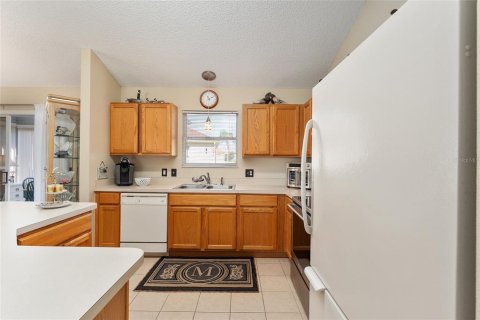 Casa en venta en The Villages, Florida, 3 dormitorios, 129.32 m2 № 1422251 - foto 14