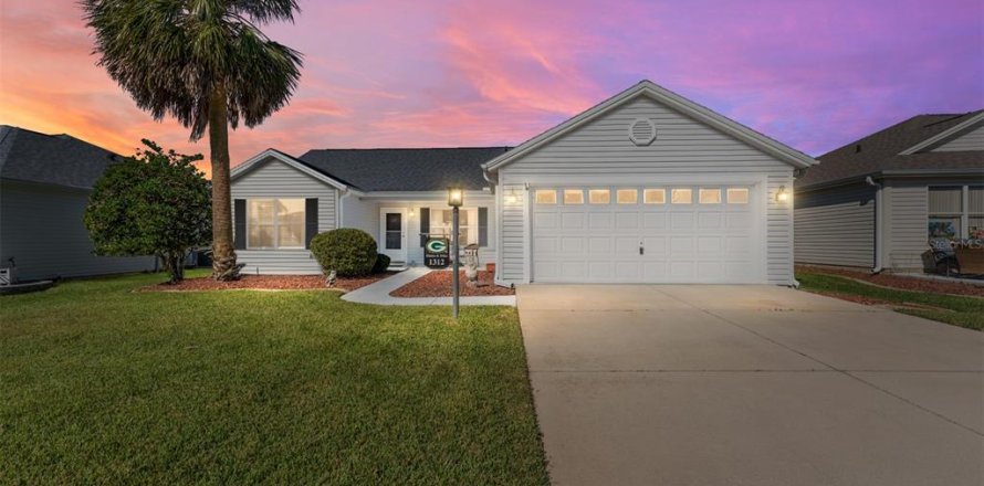 Casa en The Villages, Florida 3 dormitorios, 129.32 m2 № 1422251