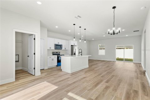 Casa en venta en Ocala, Florida, 4 dormitorios, 170.29 m2 № 1829306 - foto 4